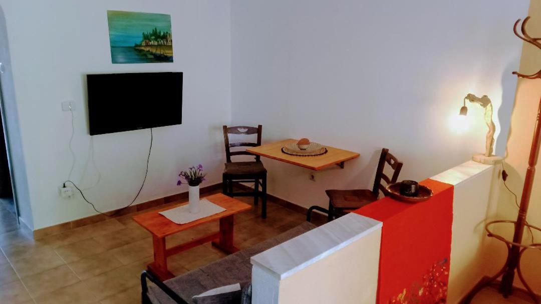 Helios-Rhodos-Apartments Koskinou  Dış mekan fotoğraf